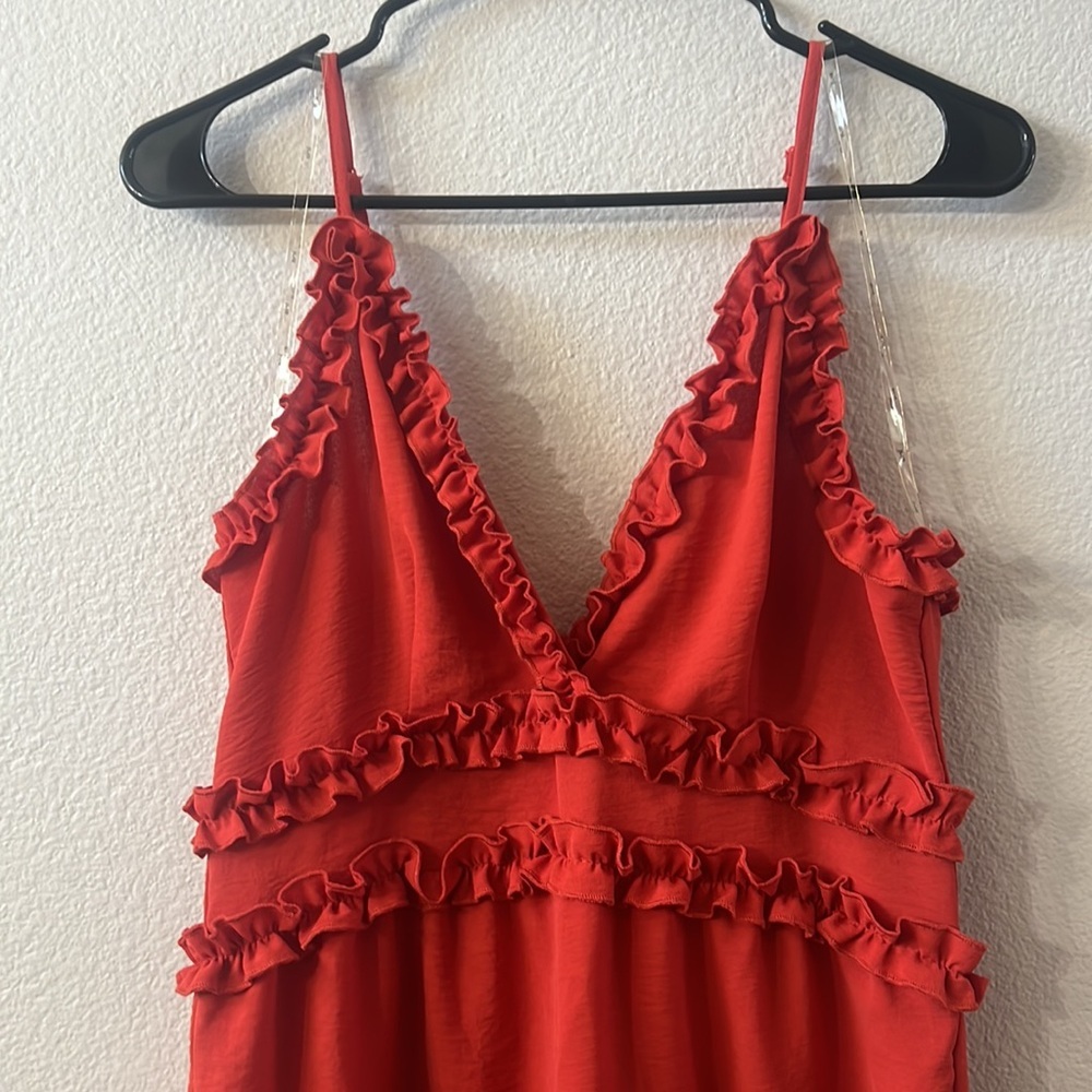 Rust colored lightweight romper. Size medium. EUC - Picture 3 of 8